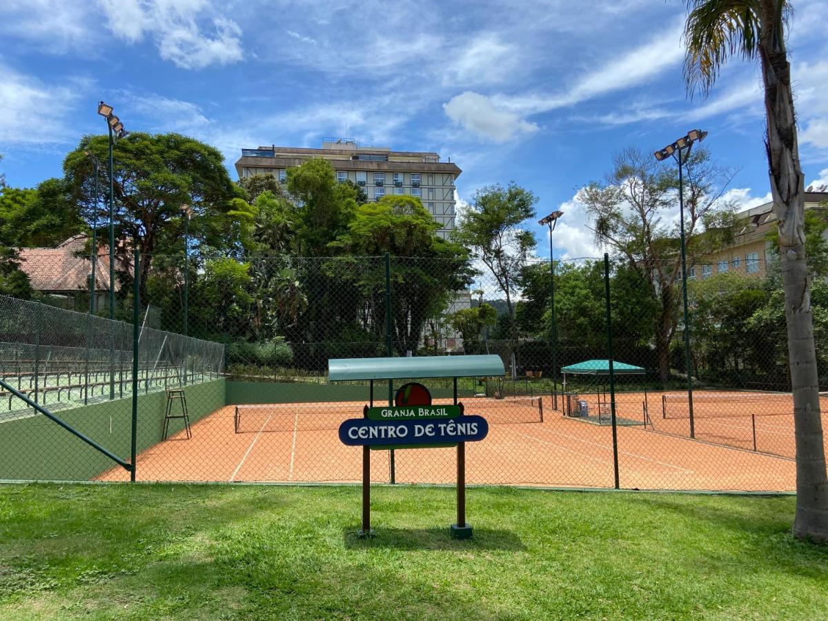 PetrópolisFlat 217 Granja Brasil - Com Piscina Em Itaipavaアパートメント エクステリア 写真